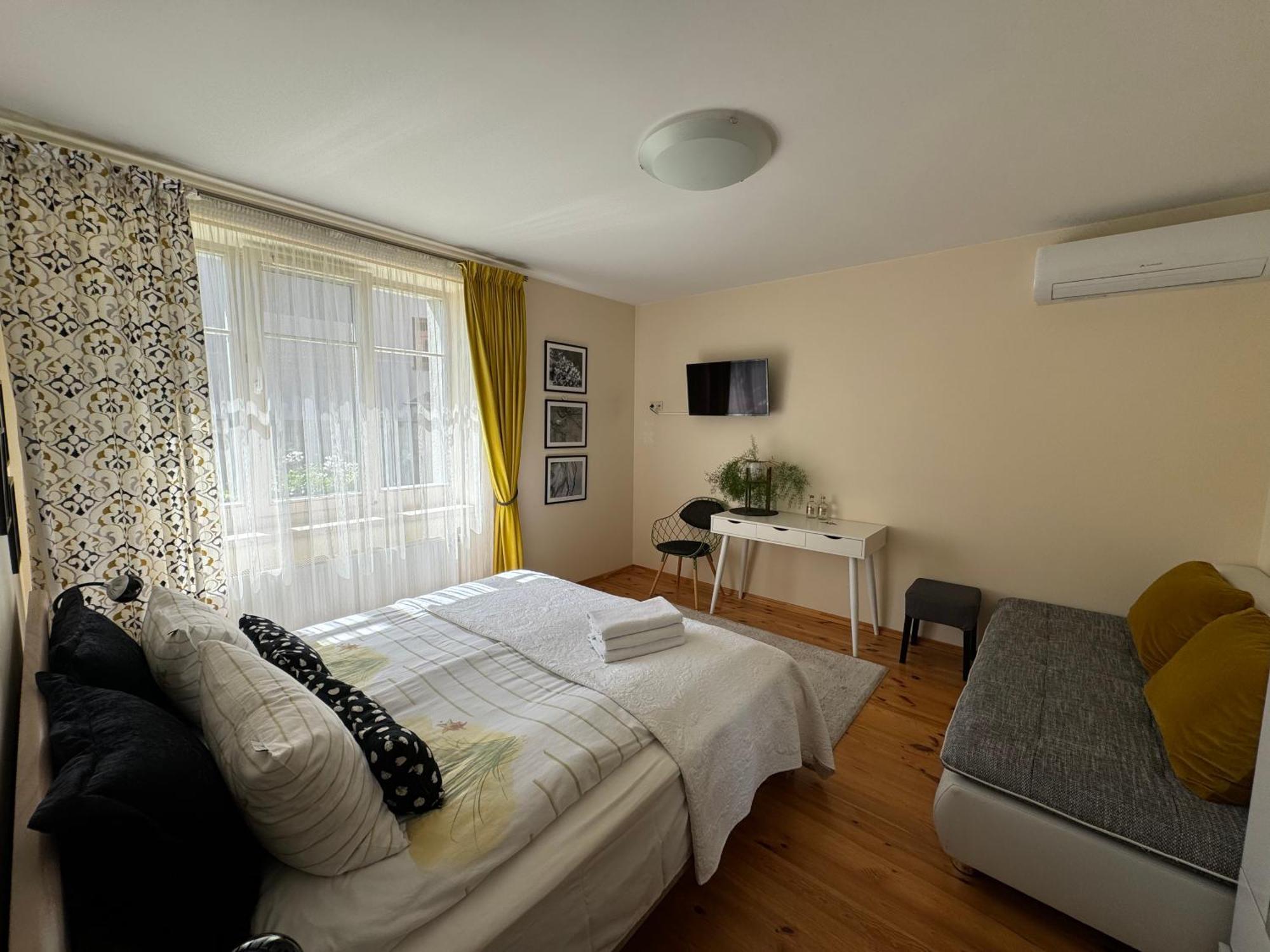 Guest House "8 Smilgos" Kłajpeda Zewnętrze zdjęcie